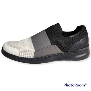 Johnston & Murphy: Emery Center Gore slip on Minimalist sneakers size 9